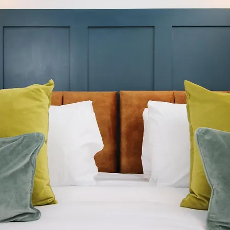 Apartman No 1 Grosvenor House - 5min Walk To Cabot Circus *
